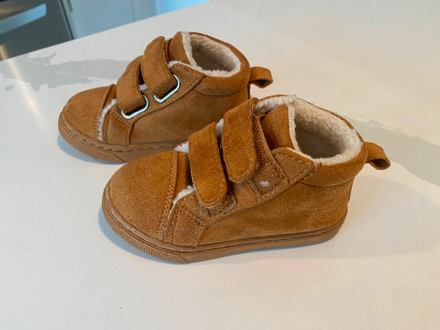 Toddler boots size 6 perfect condition in Clothing - 18-24 Months in London