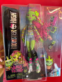 Monster trap Venus flytrap doll 