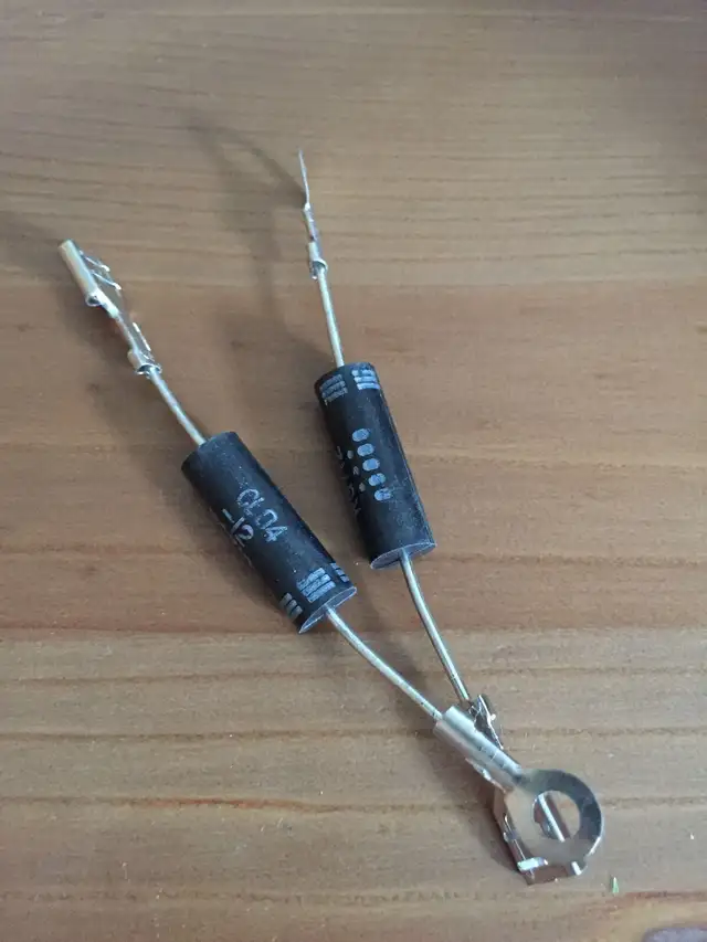 Diodes for microwave oven  in Microwaves & Cookers in Belleville - Image 2