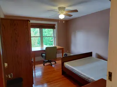 Well maintained student rental with 2 rooms available. All inclusive home with parking and laundry i...