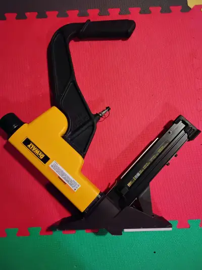 Dewalt flooring stapler nailer, View more