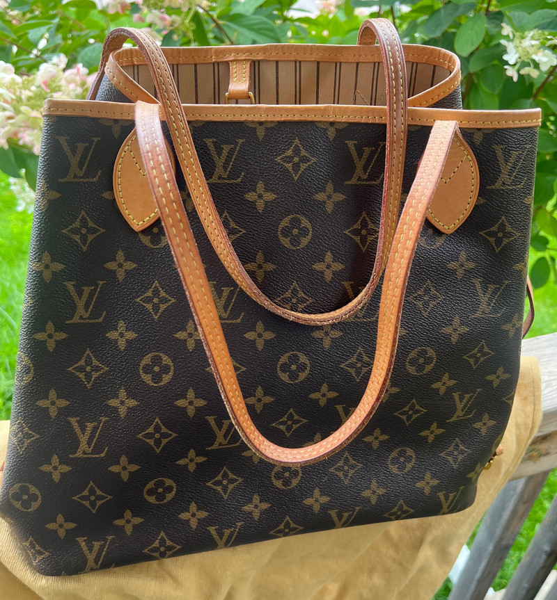 Louis Vuitton Handbag Neverfull MM Authentic, Women's - Bags & Wallets, London