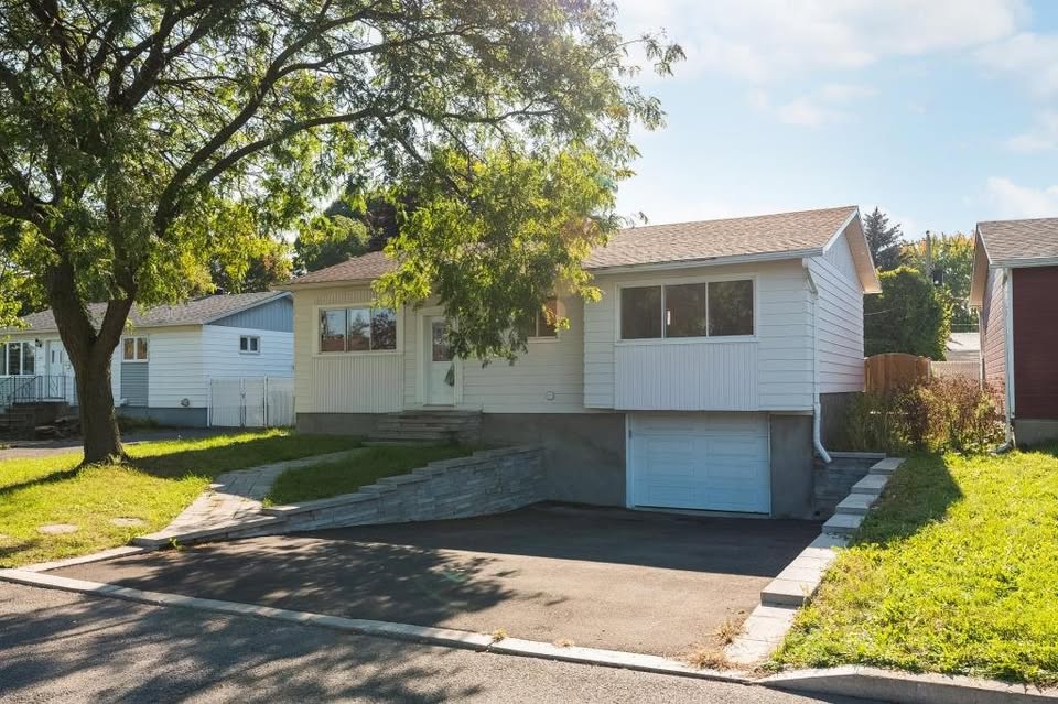 Brossard 3 bedrooms house for rent — photo 1