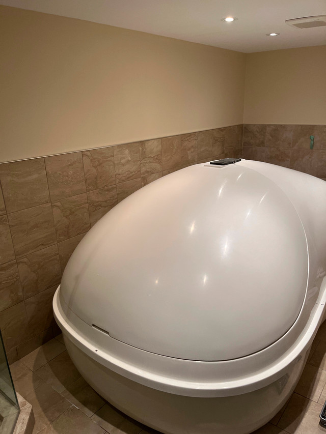 Sensory deprivation tanks/float pod in Other in Oakville / Halton Region - Image 2