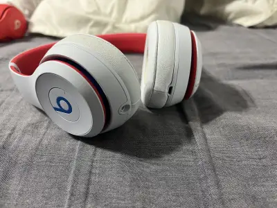 Beats Solo3 Wireless over the ear headphones , View more