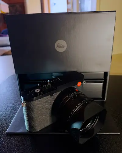 ***** LEICA Q3 (28mm)-(ABSOLUTELY MINT)  *****, View more