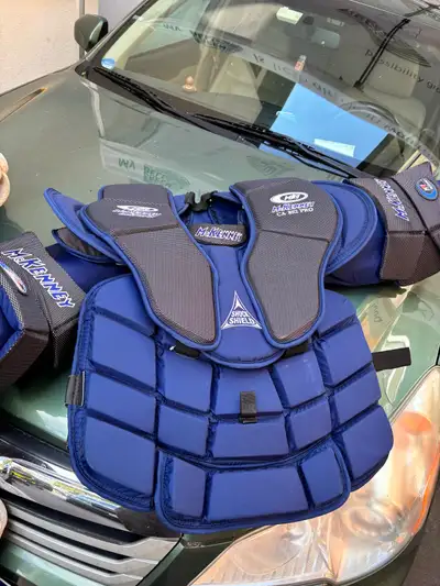 Goalie Equipment Senior, View more