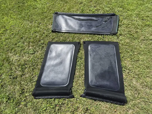 Jeep Wrangler Folding Soft Top in Other Parts & Accessories in Sudbury - Image 6