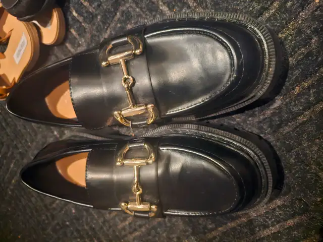 H&M black chunky loafers size 8/3962863737603585121
