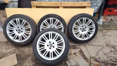 5x112 Mercedes wheels came off e320. Rubber about 85%