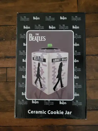 Beatles Abbey Road Cookie Ceramic Jar NIB, View more