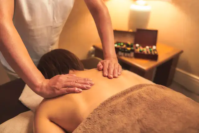 ✨ Discover Pure Relaxation at Lavender Spa in Burlington ✨ in Massage Services in Hamilton - Image 5
