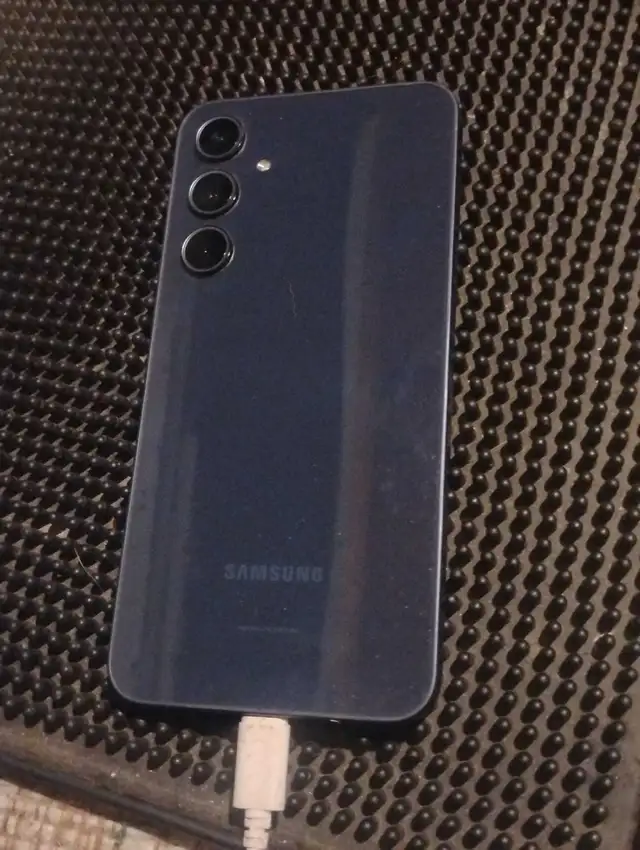 Samsung Galaxy A35