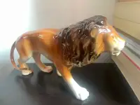 Royal Dux lion porcelain 9" large