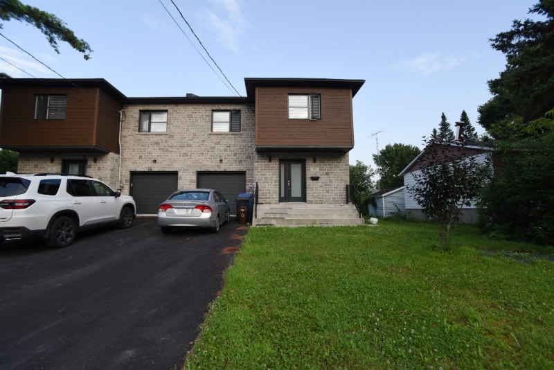 Maison à louer Superbe maison avec garage à Longueuil Locations