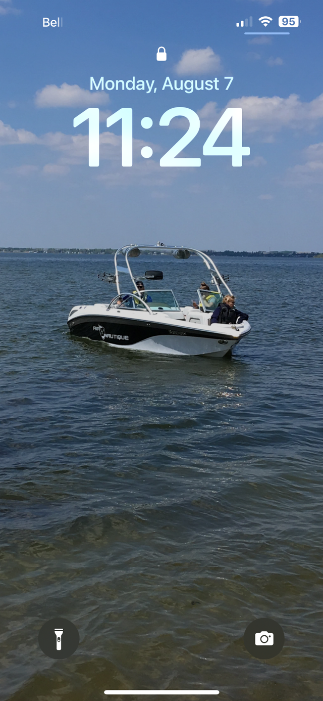 2008 Nautique surf boat in Powerboats & Motorboats in Saskatoon - Image 2