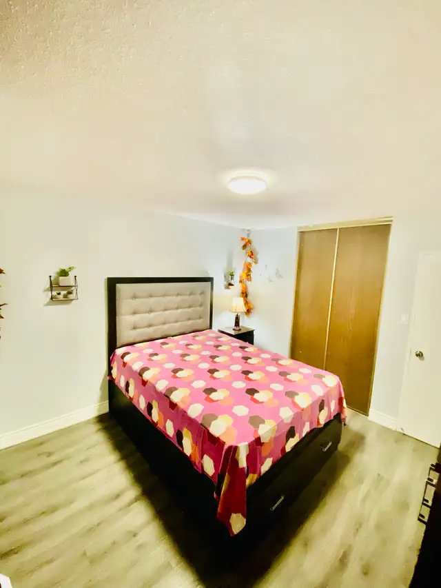 1 FURNISHED PRIVATE BEDROOM in Short Term Rentals in Mississauga / Peel Region - Image 4