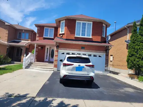 MOST SEE clean, spacious, and well-maintained furnished room 647-709-6623 Scarborough. well ventilat...