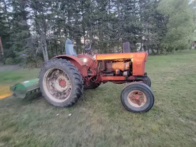 Belarus 400 tractor 60 hp 4cyl diesel. Pto, 3 point hitch , read difflock. Engine was rebuilt 2021 n...
