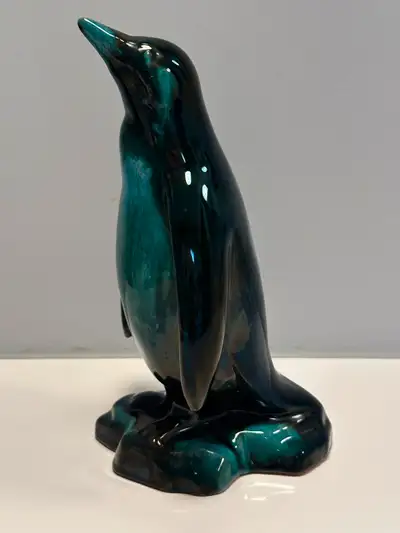 FIGURINE BIBELOT CÉRAMIQUE PINGOUIN RÉTRO VINTAGE BLUE MOUNTAIN, View more