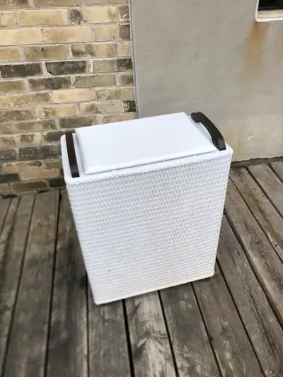 Vtg Wicker Laundry Hamper, View more