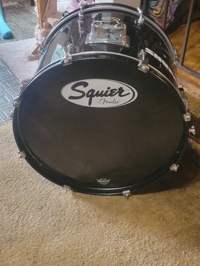 Fender Squire Drum Kit in Drums & Percussion in London - Image 2