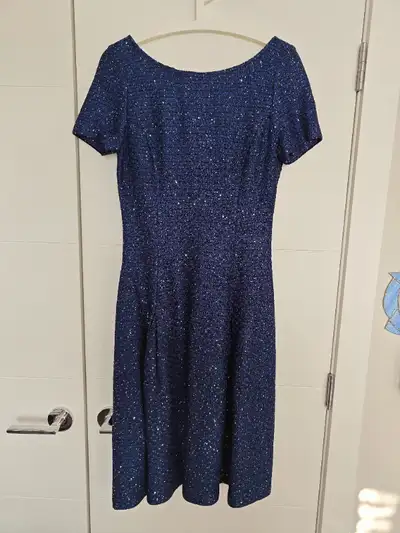Women St. John Formal Evening Dress Sparkle Sequin Knit Size: 4, View more