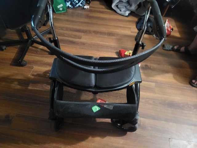 Foldable walker like new  in Health & Special Needs in City of Toronto - Image 2
