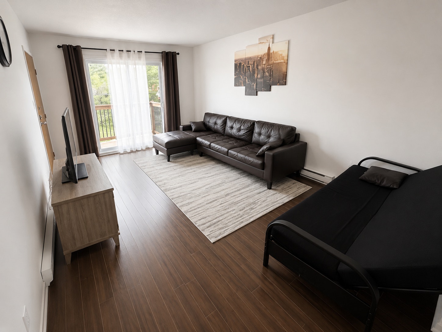 5.5 DISPONIBLE MAINTENANT | SECTEUR MONT-BELLEVUE — photo 2