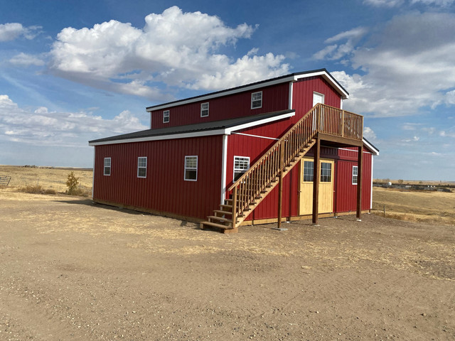 Horse Barn Western Style with Loft in Horses & Ponies for Rehoming in Medicine Hat - Image 2