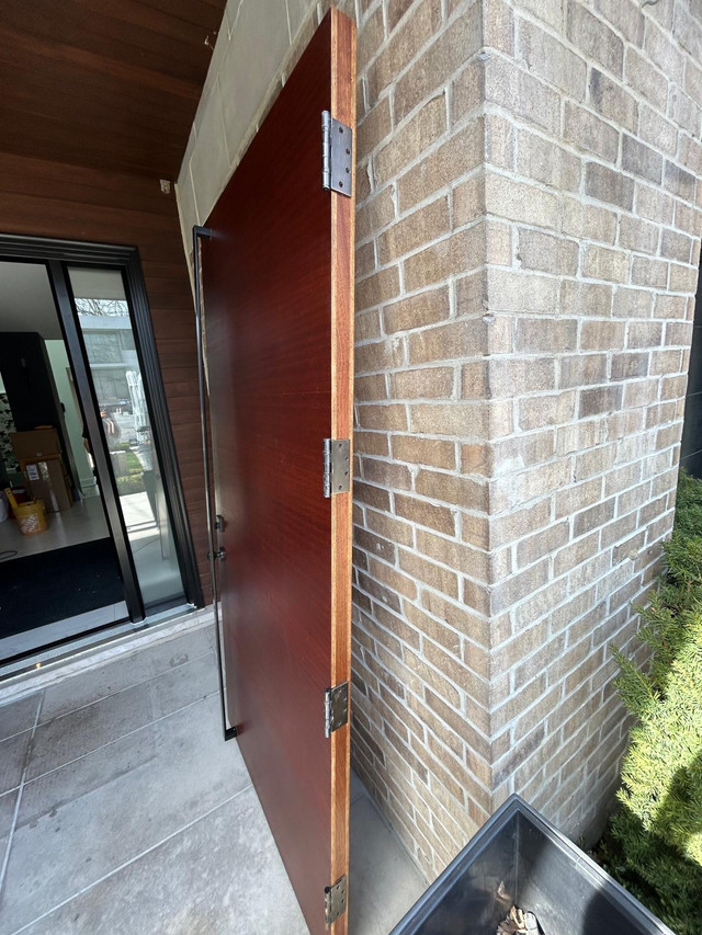 Solid wood door in good condition  in Windows, Doors & Trim in La Ronge - Image 3