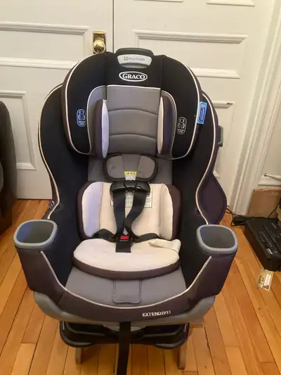 Siège d’auto transformable Extend2Fit /  Convertible Car Seat, View more