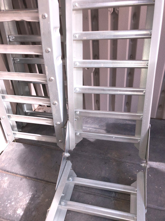 Steel Rung Folding Arched Loading Ramp, Pair, 84in Ladders & Scaffolding Calgary Kijiji
