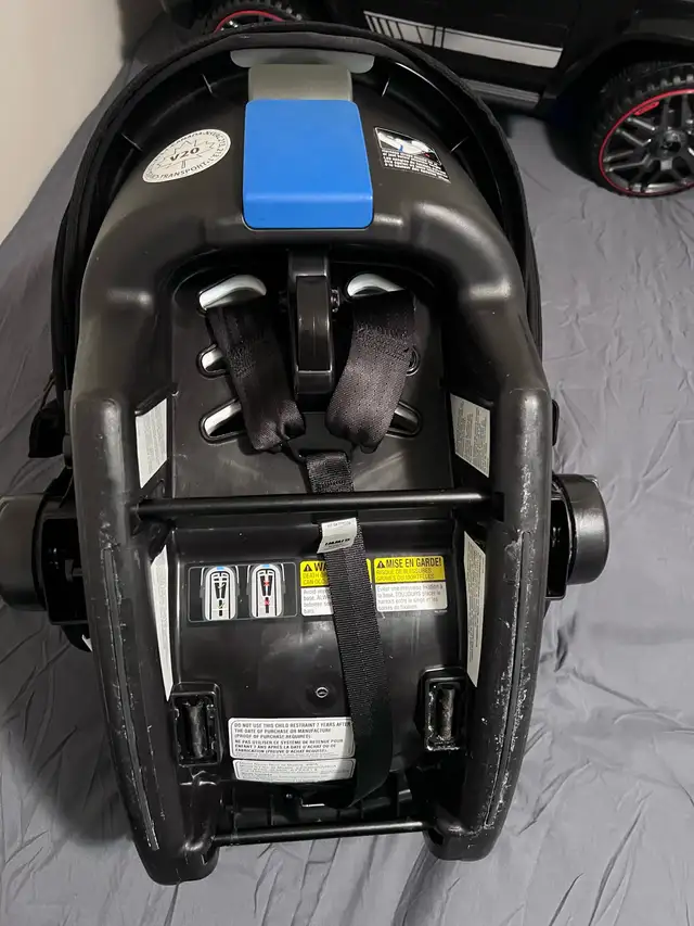 Nuna Pipa Car Seat in Strollers, Carriers & Car Seats in Windsor Region - Image 2