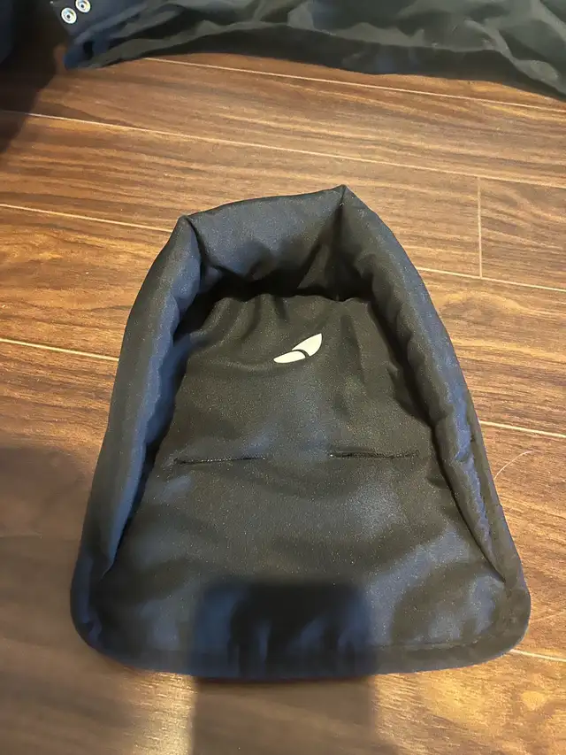 Car Seat  for Newborn in Strollers, Carriers & Car Seats in Edmonton - Image 5