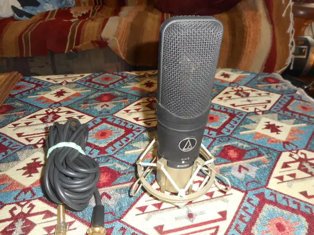 AUDIO-TECHNICA AT4050 - Multi-Pattern Condenser Microphone in Pro Audio & Recording Equipment in Dartmouth - Image 3