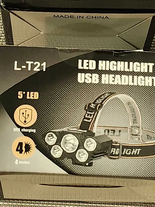 Headworn  Flashlights in Toys & Games in Oshawa / Durham Region - Image 4