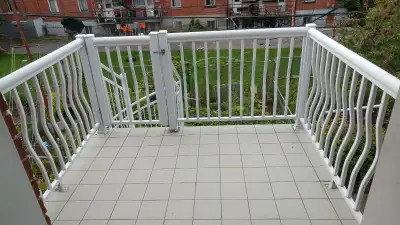 Grand 5 1/2 Ahuntsic haut duplex a louer