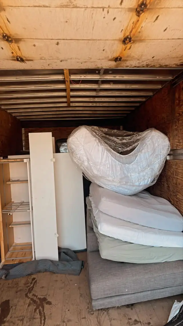 Moving62863252793346123