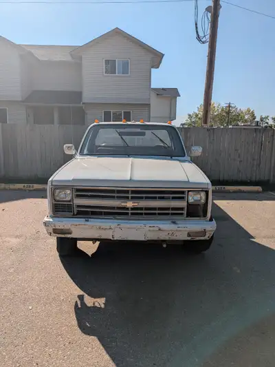 Classic beautiful GMC 1983 C3500 Sierra. In good condition, runs and drives well. It is a dually, it...