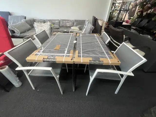 5 PC Outdoor patio furniture set on sale  in Patio & Garden Furniture in Markham / York Region - Image 5