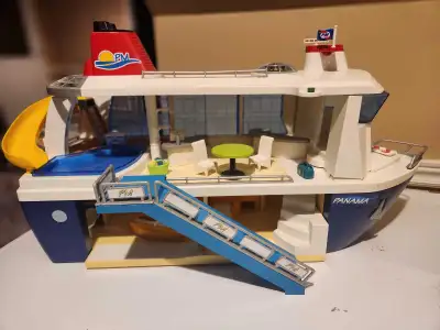 Playmobil Cruiseship, View more
