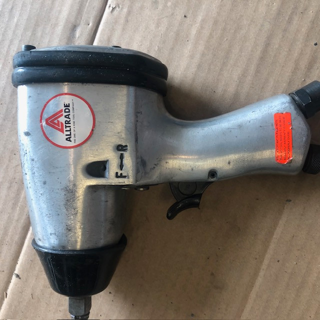 Air impact wrench dans Outils à main  à Laurentides