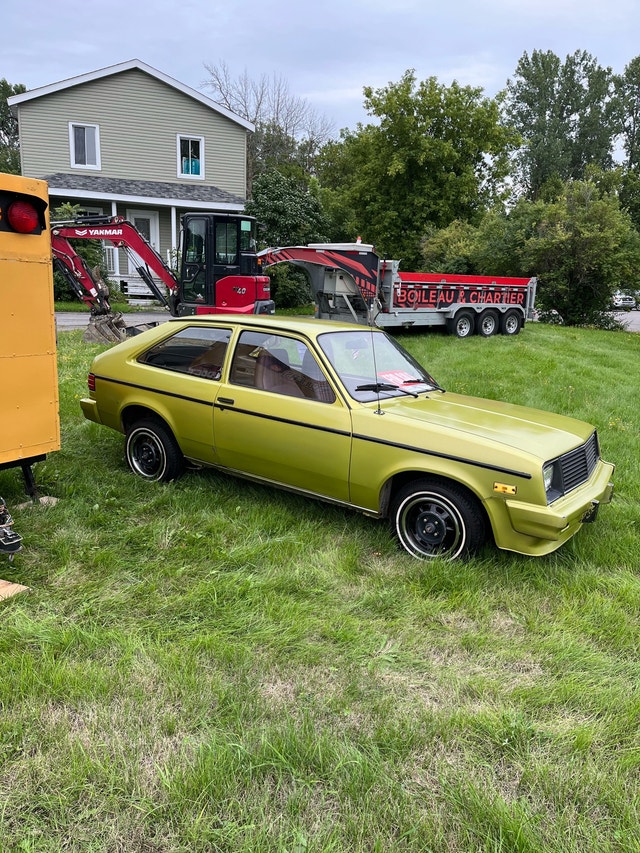 Pontiac Acadian 1983