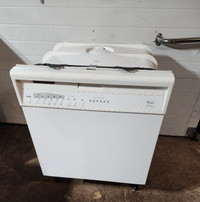 Whirlpool Dishwasher 24'' White DU600PW