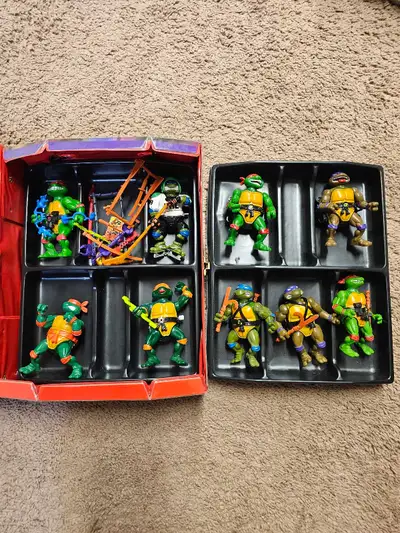 Vintage teenage mutant ninja turtles and collector case. Will not sell anything separately. Collecto...