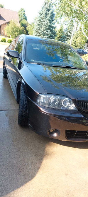 2005 Lincoln LS