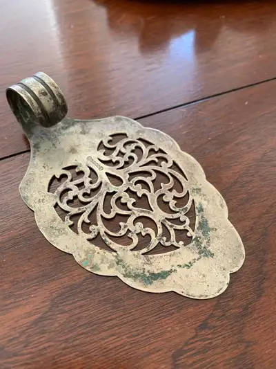 Brought over from England Excellent condition, approximately 80 years old Pick up in Erindale, NO DE...