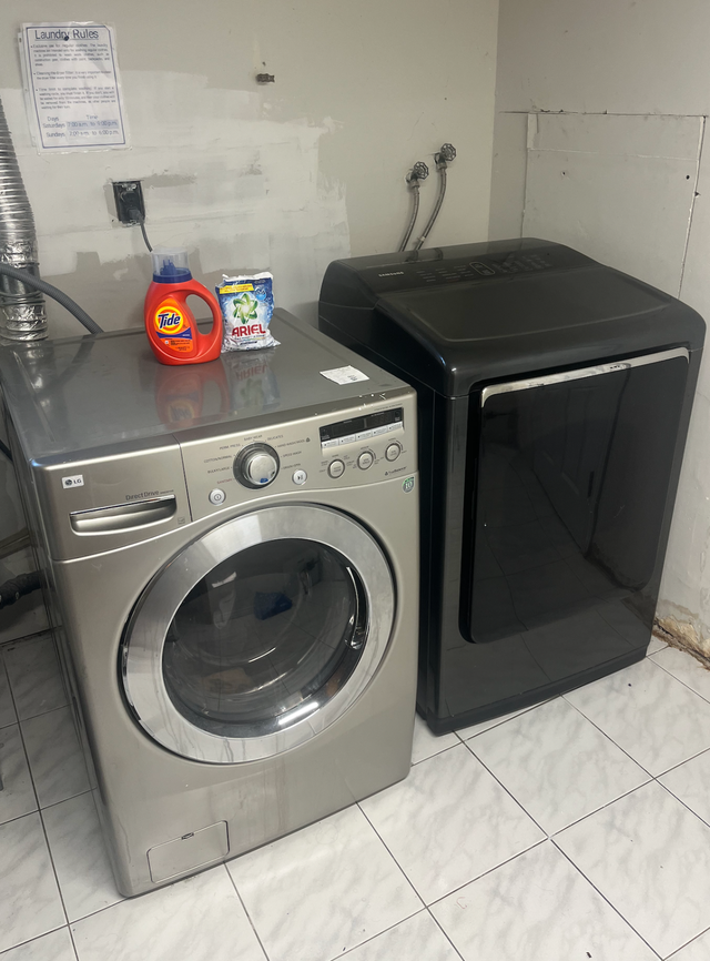 AFFORDABLE ROOM FOR RENT!!! Near York University! in Room Rentals & Roommates in City of Toronto - Image 4