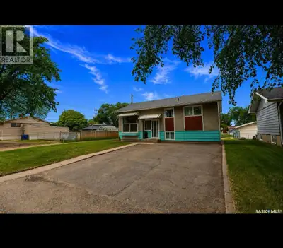 Rooms Available for Rent! Rooms available for single occupancy, shared accommodation, couples, and f...
